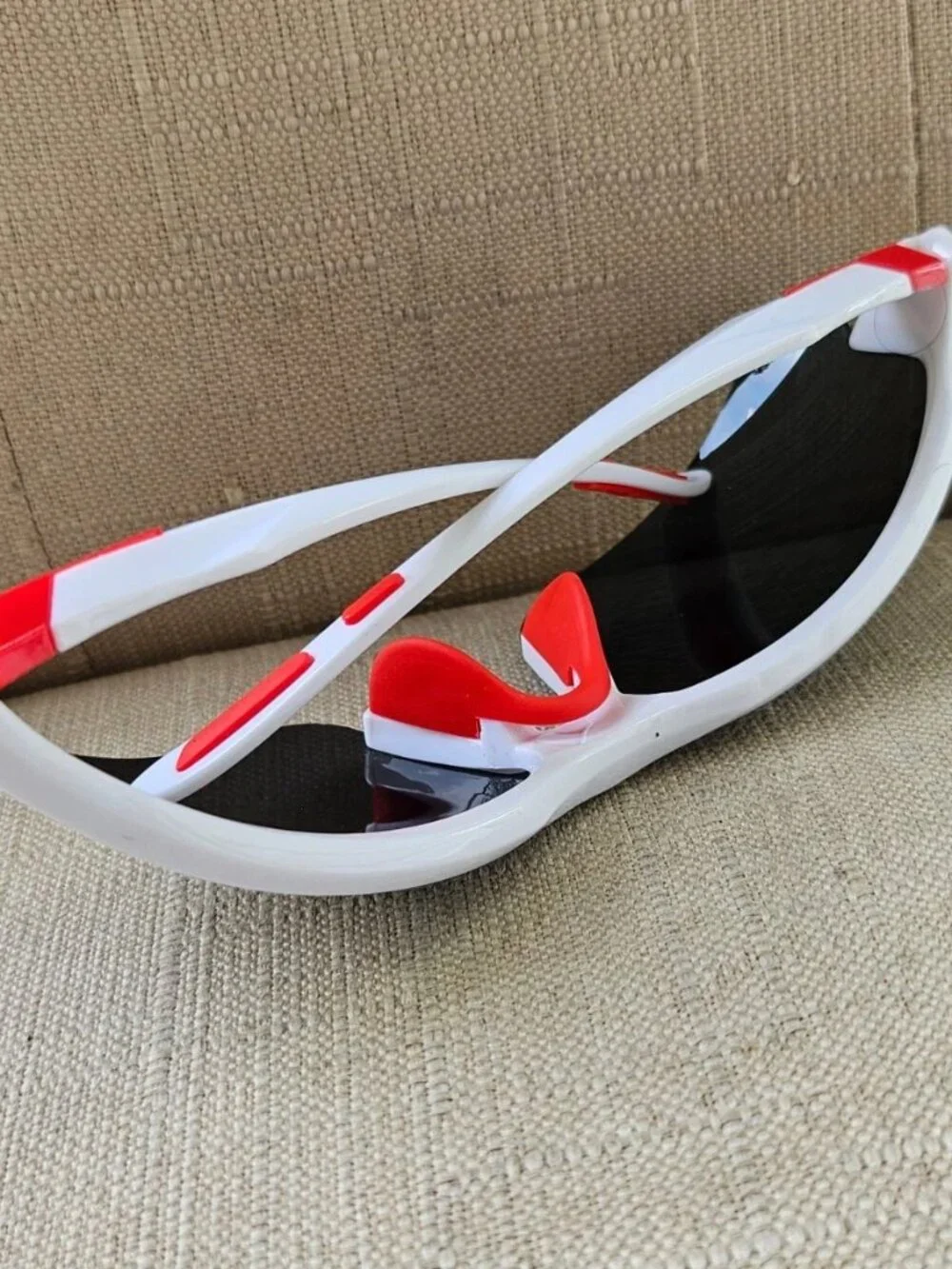 Fashion Men Sunglasses Wrap Style Sport Eyewear white Frame Shades New